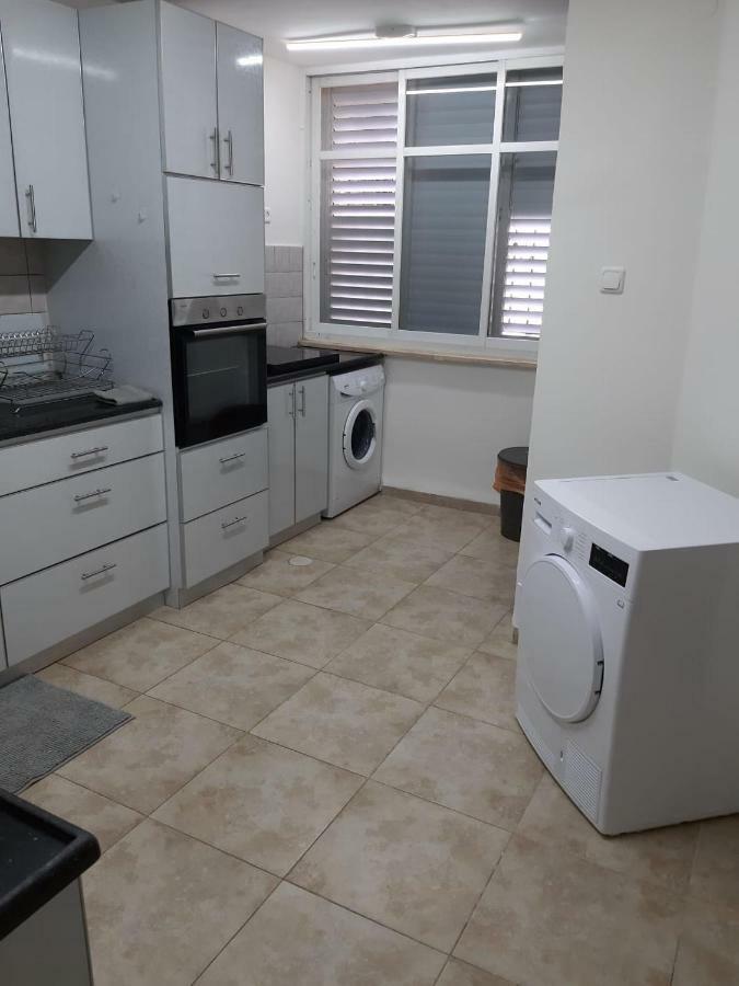 Spacious Apt. W/ Seaview, Fireplace & Netflix Acre Esterno foto